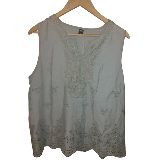 Emery Rose Tops - Emery Rose Womens Light Green Embroidered Eyelet Lace Sleeveless Blouse Top XL